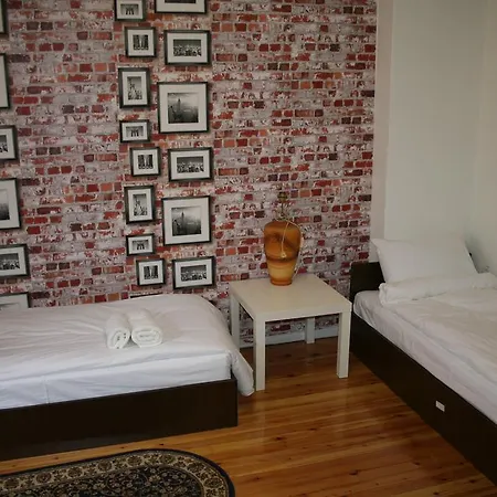Apartment Svolou 42