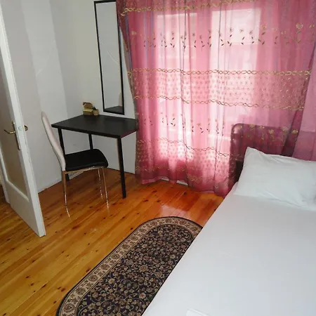 Apartment Svolou 42